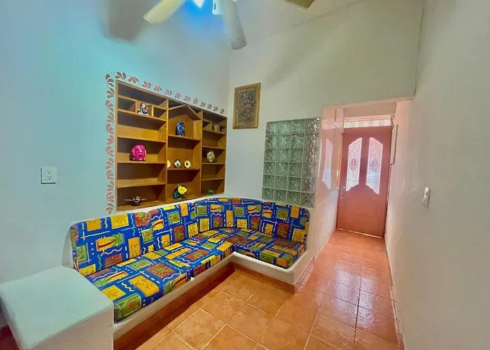 Casa Miss Mercedes, Calle Adelita, Ground Floor Сasa de vacaciones